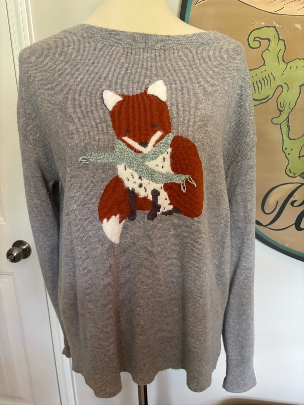 Gray sweater features adorable red fox
